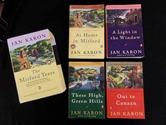 The Mitford Years – Paperback, by Karon Jan – Very Good q