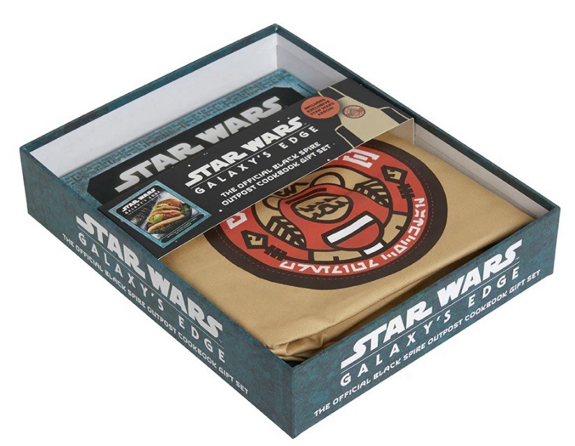 Star Wars: Galaxy’s Edge Gift Set Official Black Spire Outpost Cookbook & Apron