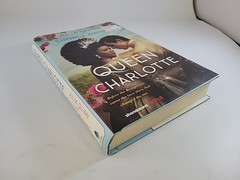 Queen Charlotte by Julia Quinn & Shonda Rhimes HC
