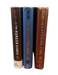 The Hunger Games Ser.: The Hunger Games Trilogy Boxed Set Set by Suzanne Collins