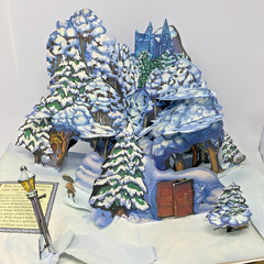 Chronicles of Narnia, Robert Sabuda STUNNING Art Pop-up Children’s Book CS Lewis