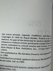 The Earth Mother : Legends, Goddesses and Ritual Arts of India Pu
