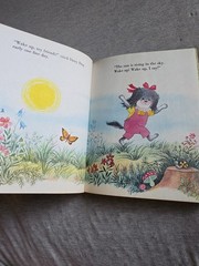 Scarce. Daisy Dog’s Wake-Up Book A Little Golden Book. First Edition Western