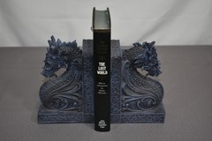 The Lost World by Sir Arthur Conan Doyle(1979 Alistar Maclean Edition/1st Print)