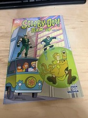 Scooby-Doo! Team-Up 5 Paperback – June 5, 2018 by Sholly Fisch (Author), Dario B