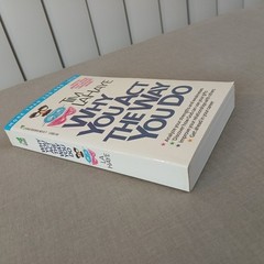 Why You Act The Way You Do by Tim LaHaye ISBN 0-8423-8212-7 self help religious