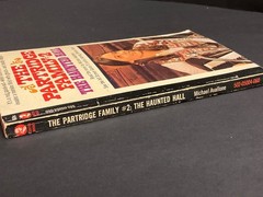 1971 TV FAVORITES by Linda Beech – The Partridge Family Haunted Hall 1st PB