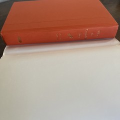 Beautiful SIGNED Copy Of „Where The Crawdads Sing” By Delia Owens