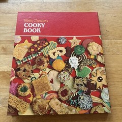 Vtg BETTY CROCKER’S COOKY BOOK~1971~11th Printing~156 PAGES~SPIRAL Excellent Co