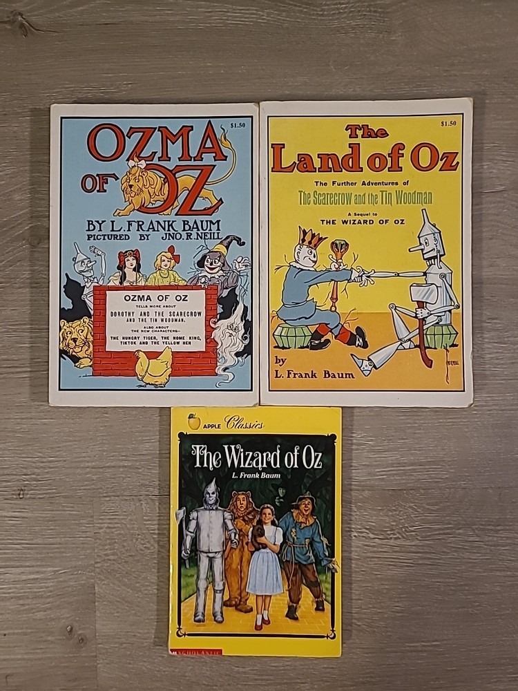L. Frank Baum Lot – Ozma Of Oz And The Land Of Oz Reilly And Lee Co + Apple Book