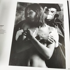 THE STORY OF NUDE PHOTOGRAPHY – HARDCOVER BOOK | SCALA GROUP 504 PAGES
