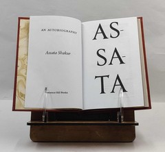 Assata: An Autobiography by Shakur, Assata [Royal Edition]