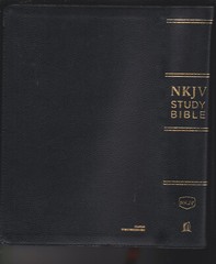 NKJV Study Bible, Premium Bonded Leather, Black, 3545BK Comfort Print 2018