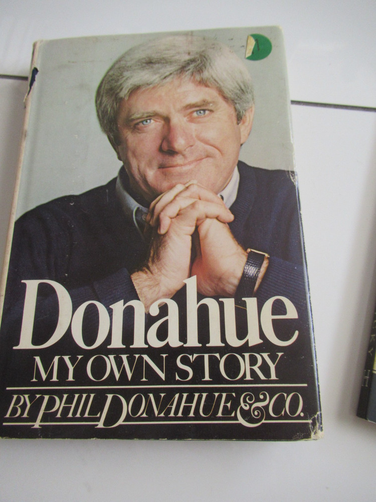 Phil Donahue My Own Story 1979 HCDJ MINT INTERIOR CLEAN LOOKS UNREAD! WOW PRICE!