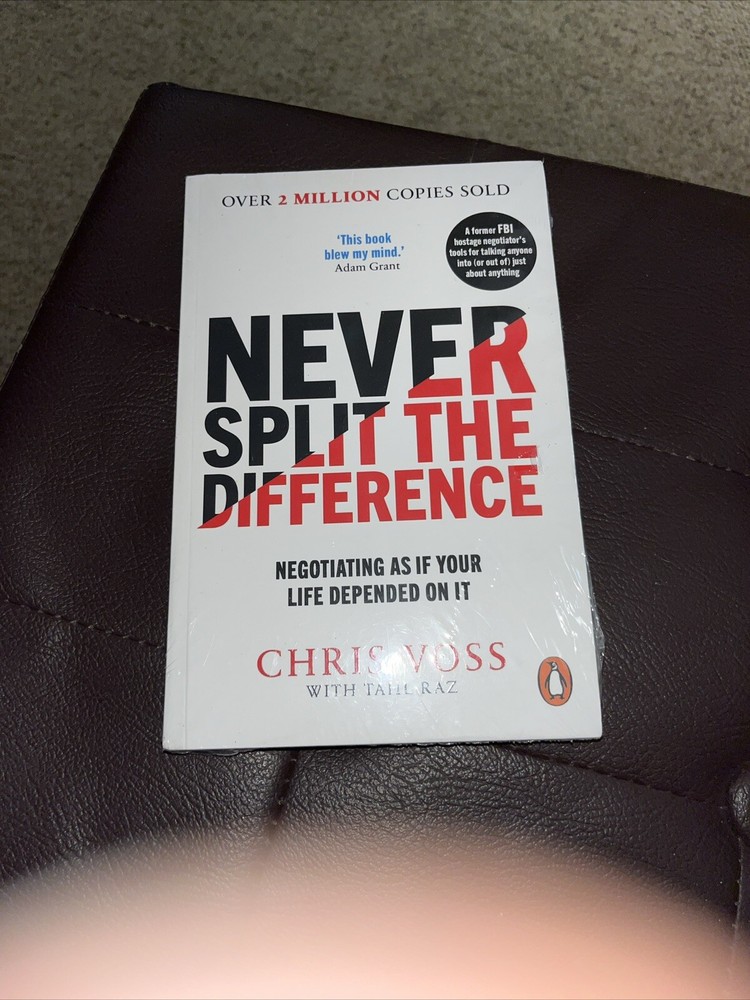 English Book🌙📖 Never Split The Difference – Chris Voss & Tahl Raz🌙📖