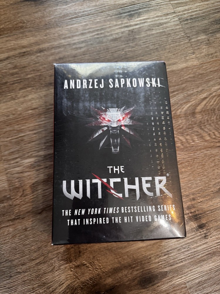 The Witcher Boxed Set Andrzej Sapkowski Orbit Fantasy Film/TV Adaptation