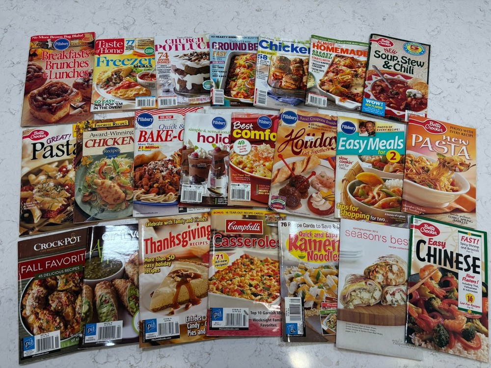 Lot of 22 Pillsbury, Betty Crocker, Taste of Home Small Cookbooks 2000 – 2010’s