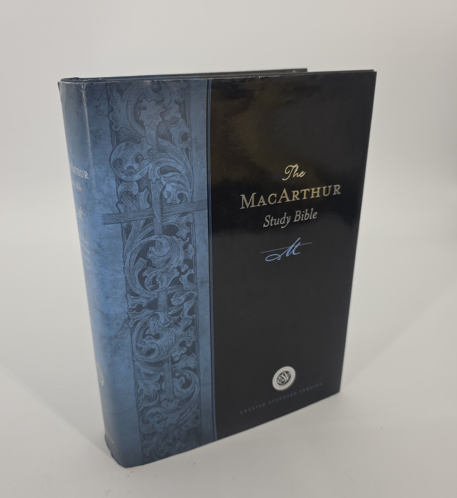 The MacArthur Study Bible John F. MacArthur 2010 Blue Black HC Crossway