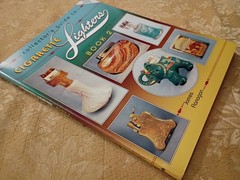 1996 Collector’s Guide to Cigarette Lighters Identification Book 2 Flanagan