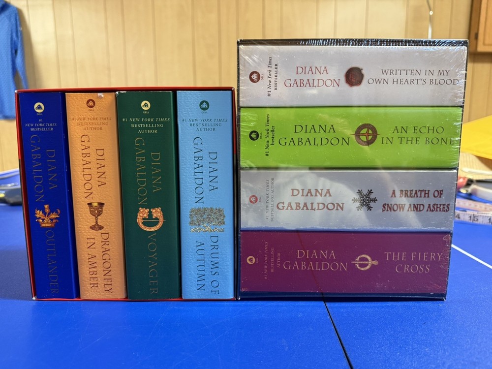 The OUTLANDER Series 1-8 Diana Gabaldon Paperback Book Lot of 8, One Set Sealed