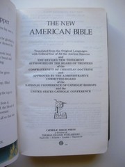 BIBLES & CHRISTIAN STUDY 9 Book Lot – Words of Jesus – The Message – Dictionary