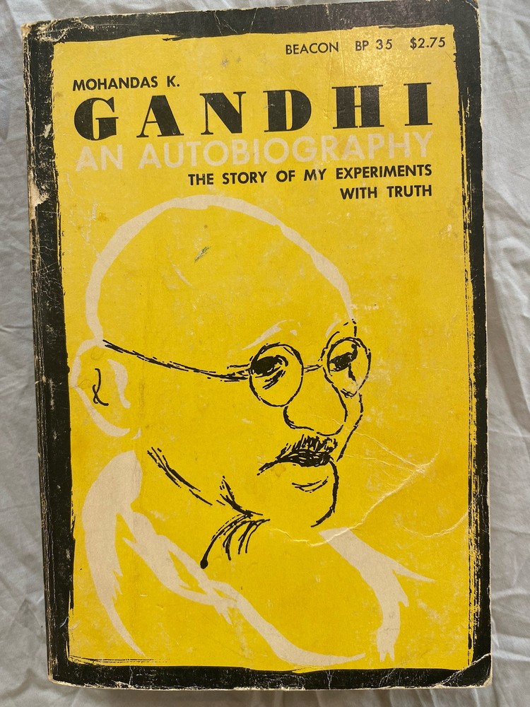 Mohandas K. Gandhi An Autobiography 1968 Paperback