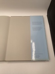 Lipmann DIVINELY ELEGANT Pavilion Books 1989 HC/DJ