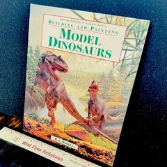 Building and Painting Model Dinosaurs
