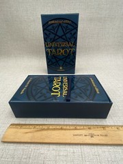 Universal Tarot Professional Edition Lo Scarabeo (English) 78 Card Set Book