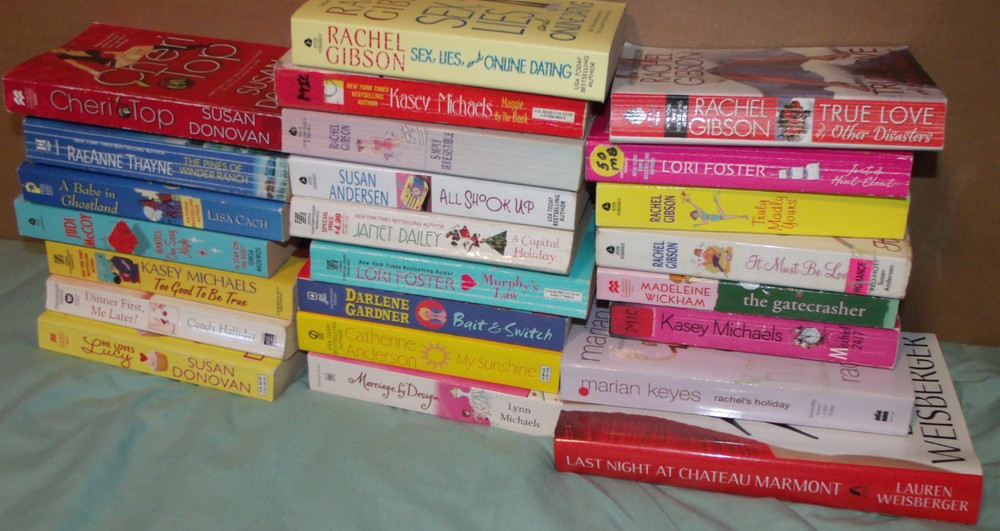 Lot of 12 Mix HC/PB Books – Popular Authors & Titles – I Pick lot- Women Romance