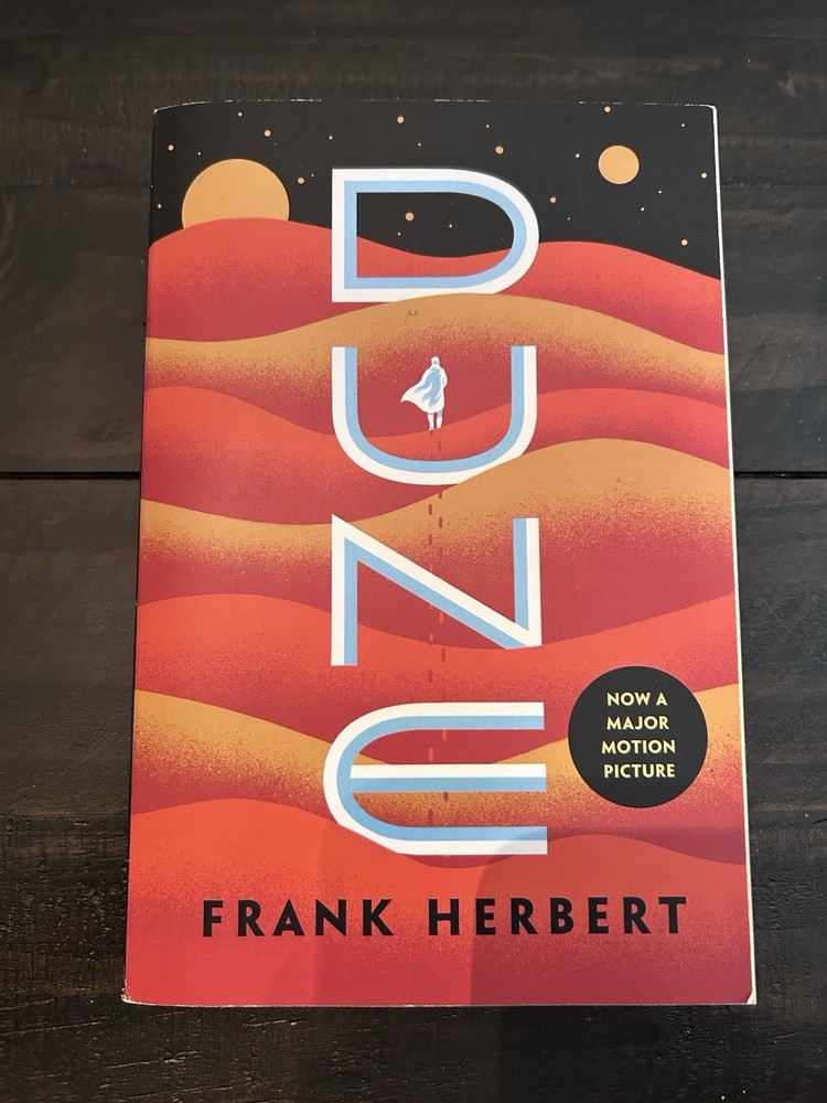 Dune by Frank Herbert (Paperback, 1990)