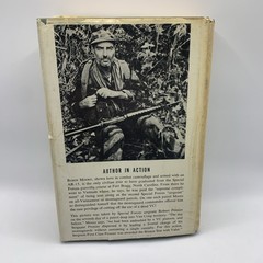 SIGNED THE GREEN BERETS-U.S. Army Special Forces-ROBIN MOORE 1965 1st/4th HC/DJ