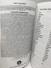Lot 10 ESV Gideons Personal Size Thinline New Testament Psalms Bible Paperback