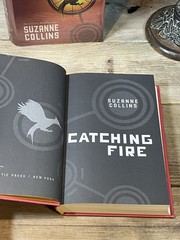 “Catching Fire” Suzanne Collins, 1st Edition First Printing 2009 HC Like New