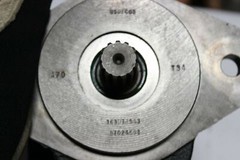 Case 87024698 Hydraulic Pump Fits Case 435 Excavator EFI299554 New Sauer Danfoss