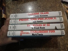 4 BOOK LOT Great Illustrated Classics hardcovers Oz Huckleberry Finn Treasure