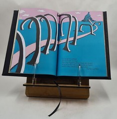 Oh, The Places You’Ll Go! Deluxe Edition By Dr Seuss [Premium Leather Bound]