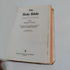 Holy Bible Dictionary Concordance Red Letter Edition King James KJV Nelson 1977
