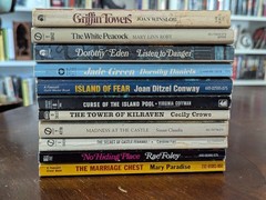 Lot of 11 Vintage Gothic Romance Suspense PB Books 1960s 1970s