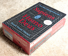 Sapiens & Homo Deus: Yuval Noah Harari box set w/ bonus essays 2018 *NEW, SEALED