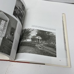 Living with Antiques, Treasury of Private Homes in America Alice Winchester 1963