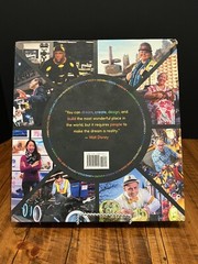 Disney Editions Deluxe Ser.: One Day at Disney : Meet the People Who Make Magic