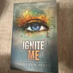 Shatter Me Tahereh Mafi Complete Paperback Series Set 1-4