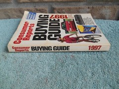 VINTAGE CONSUMER REPORTS BUYING GUIDE 1997 PAPERBACK BOOK 360 PAGES.