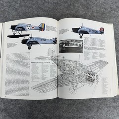 The Encyclopedia of Civil Aircraft David Donald 1999 Hardcover Reference Book