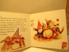 children’s board book GNOME PLAYTIME by RIEN POORTVLIET 1997 Kabouter Netherland