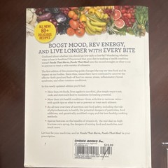 Reader’s Digest Foods That Harm, Foods That Heal Updated Illustrated Paperback