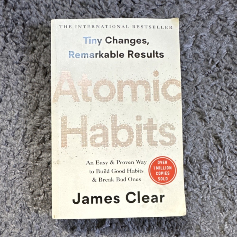 Atomic Habits by James Clear, Penguin Paperback, Personal Development, Habits