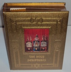 The Holy Scriptures Jewish Family Bible Masoretic Text Menorah Press Gold Sealed