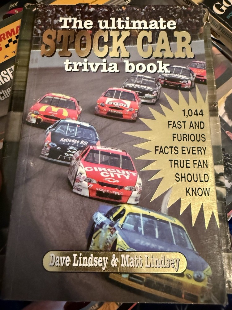 THE ULTIMATE STOCK CAR TRIVIA BOOK( SC 1998) By Dave Lindsey- First Edition